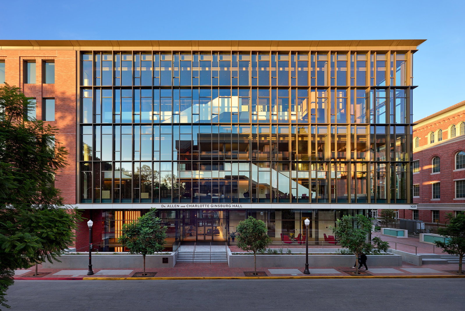 Ginsburg Hall exterior